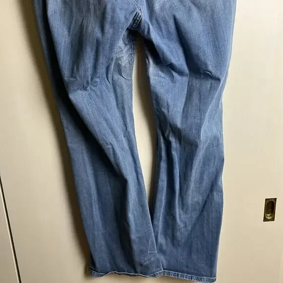 Levi’s Curvy 529 Boot Cut Jeans Light Blue Acid Wash 16 - Picture 9 of 9